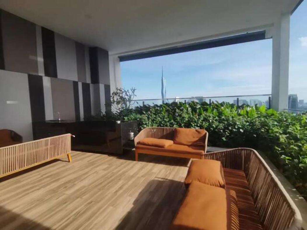 Maxhome At The Luxe By Infinitum Kuala Lumpur Exterior photo