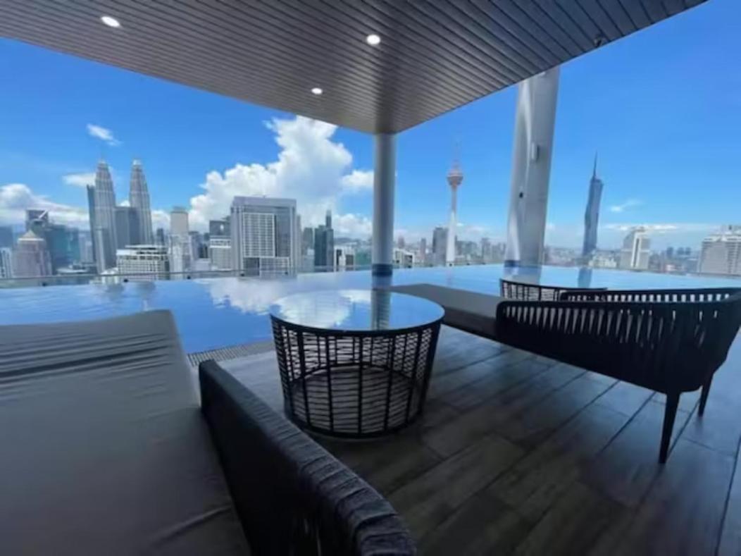 Maxhome At The Luxe By Infinitum Kuala Lumpur Exterior photo